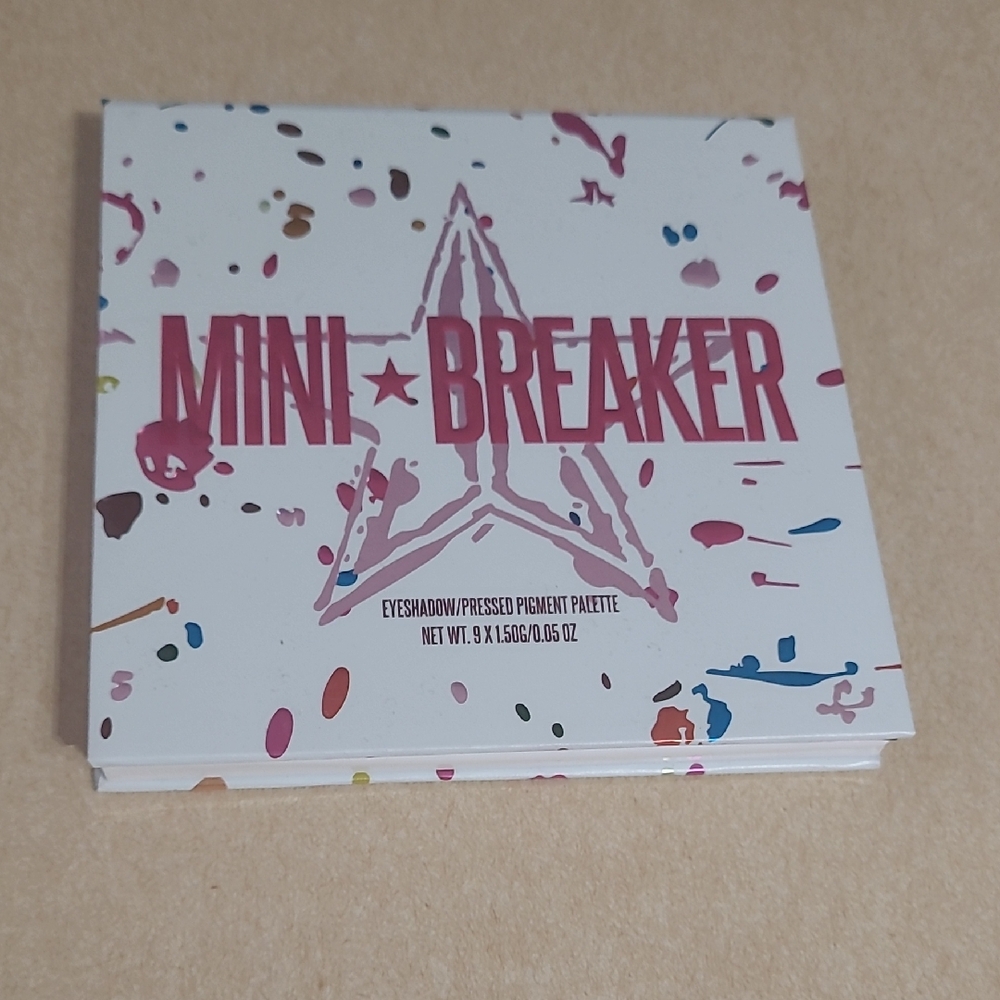 Mini Breaker Eyeshadow Palette